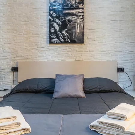 Tatil Evi La Casa Di Ryan - Policlinico E Cittadella - Tra Cagliari, Mare & Aeroporto