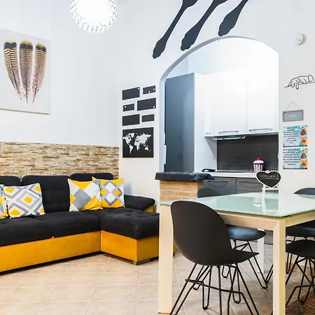 La Casa Di Ryan - Policlinico E Cittadella - Tra Cagliari, Mare & Aeroporto Tatil Evi Monserrato
