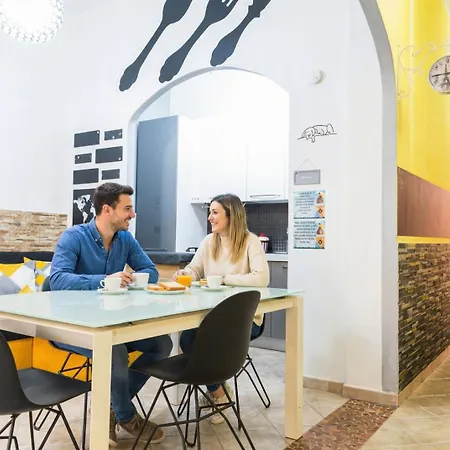 La Casa Di Ryan - Policlinico E Cittadella - Tra Cagliari, Mare & Aeroporto *